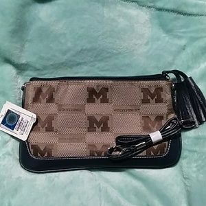 U of M crossbody purse